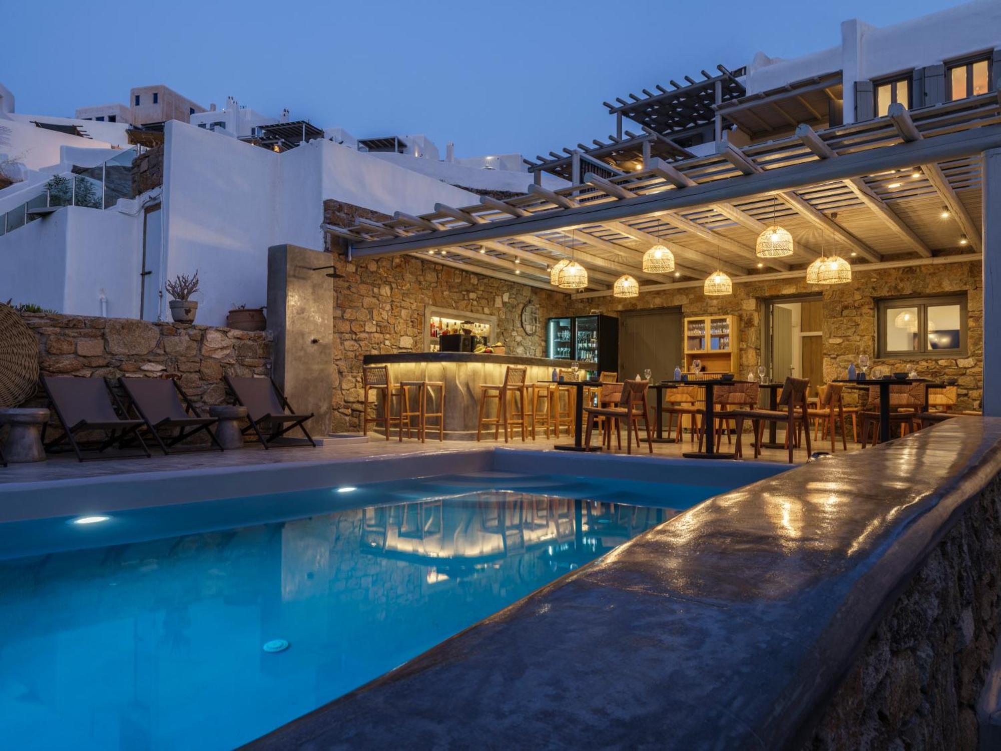 The Mykonist Merchia Beach Villas & Suites מראה חיצוני תמונה