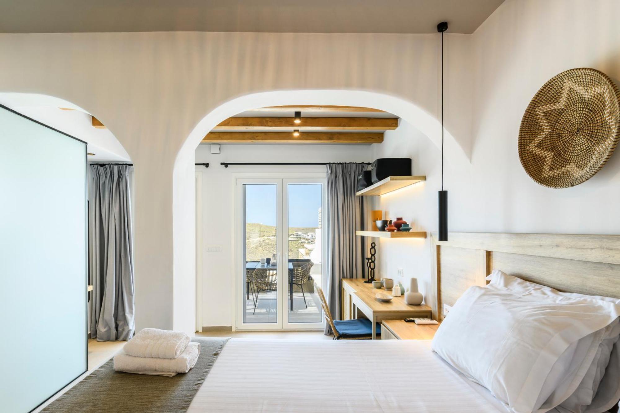 The Mykonist Merchia Beach Villas & Suites מראה חיצוני תמונה