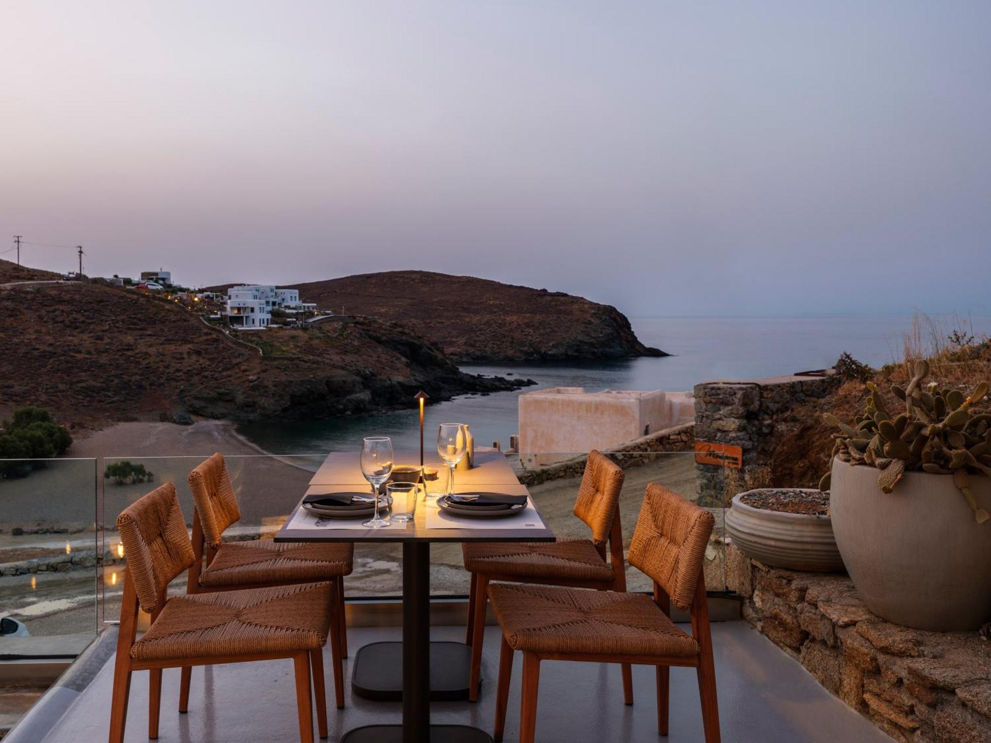 The Mykonist Merchia Beach Villas & Suites מראה חיצוני תמונה