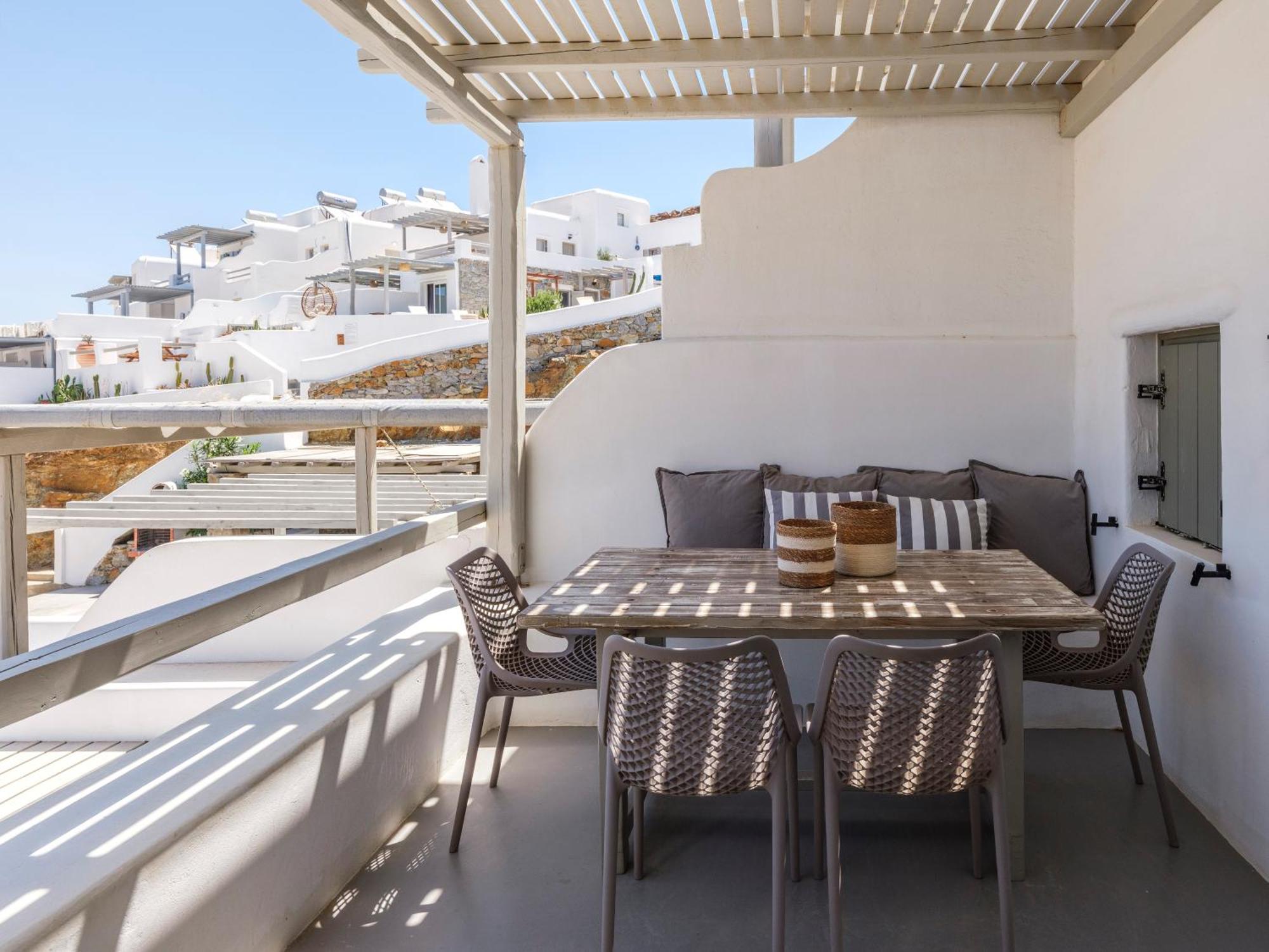 The Mykonist Merchia Beach Villas & Suites מראה חיצוני תמונה