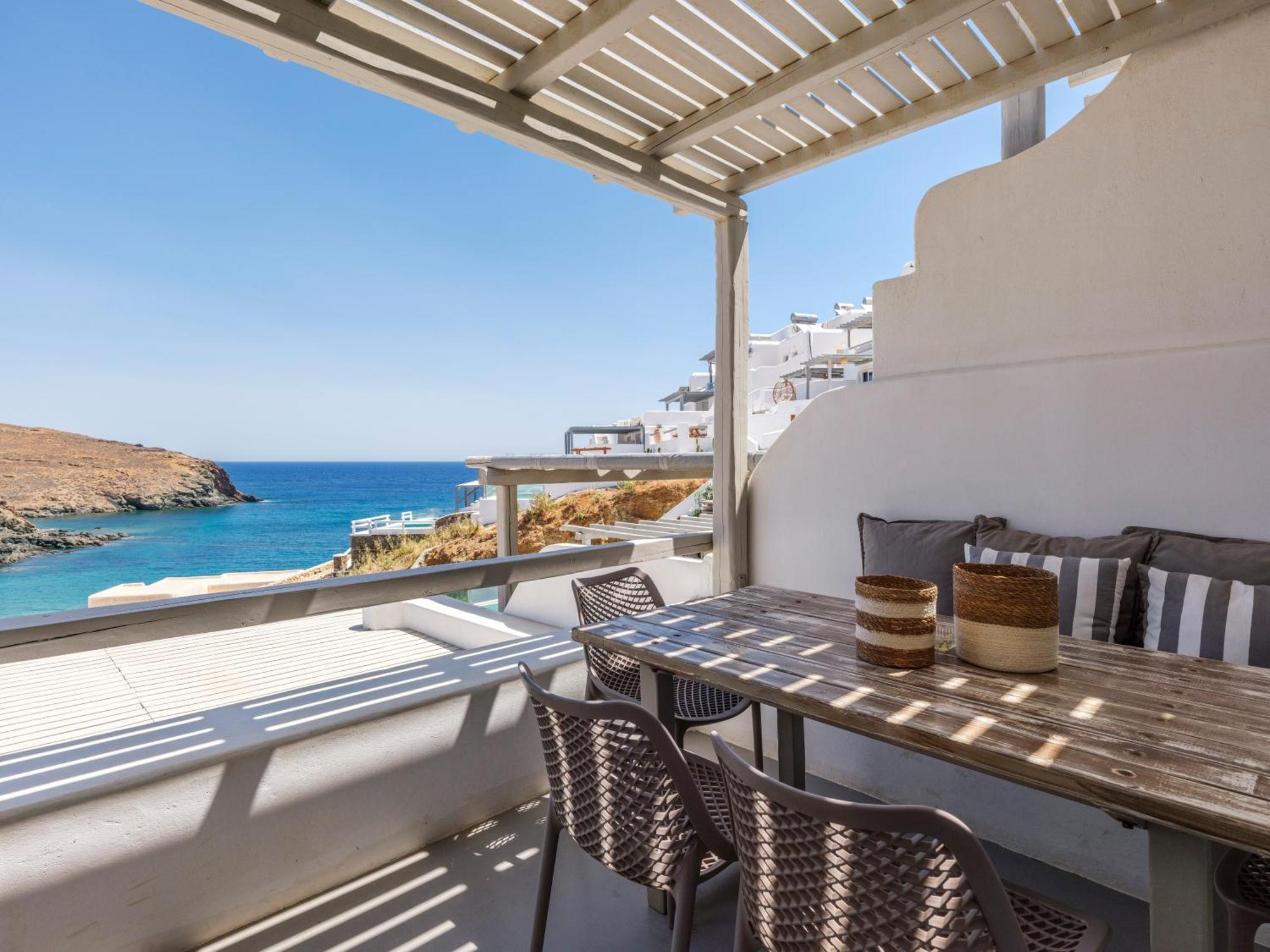 The Mykonist Merchia Beach Villas & Suites מראה חיצוני תמונה