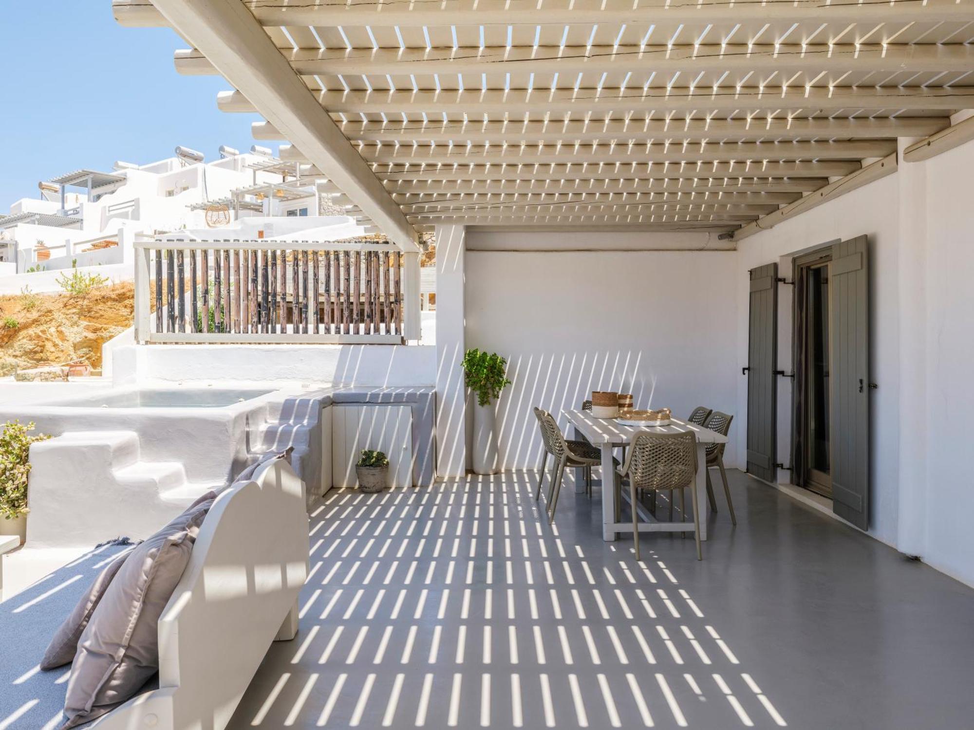The Mykonist Merchia Beach Villas & Suites מראה חיצוני תמונה